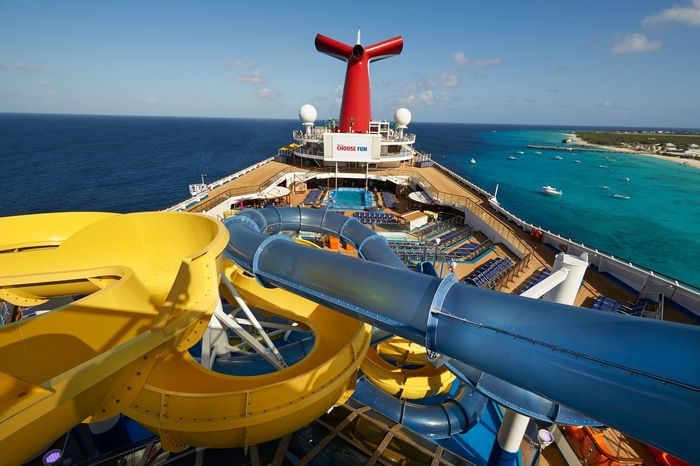 Entertainment on Carnival Sunrise